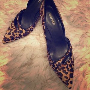 Nine West kitten heel